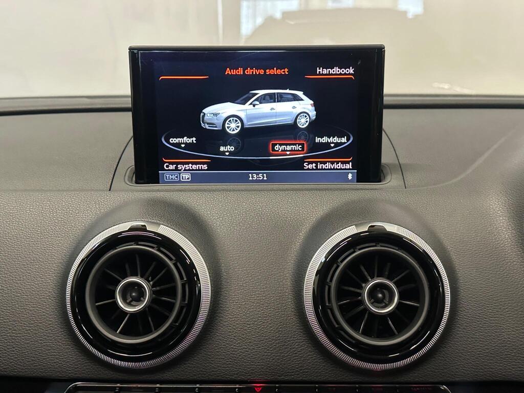 
								2016 Audi RS3 2.5 TFSI Sportback S Tronic quattro Euro 6 (s/s) 5dr (Nav) full									