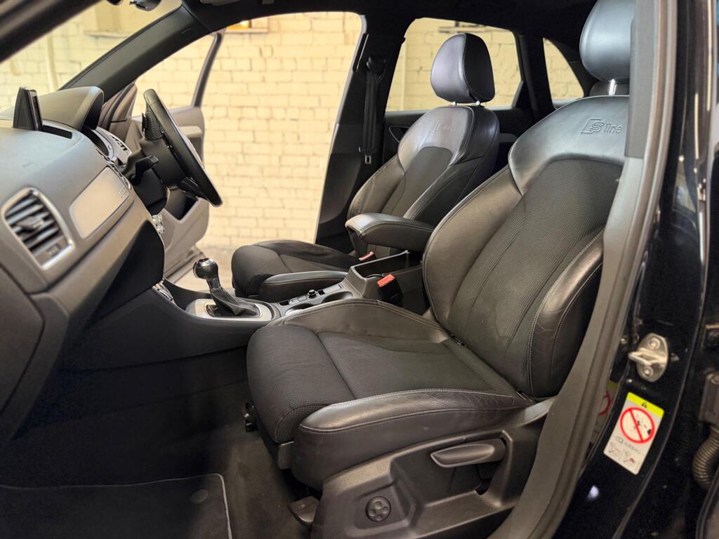 
								2014 Audi Q3 2.0 TDI S line S Tronic quattro Euro 5 (s/s) 5dr full									
