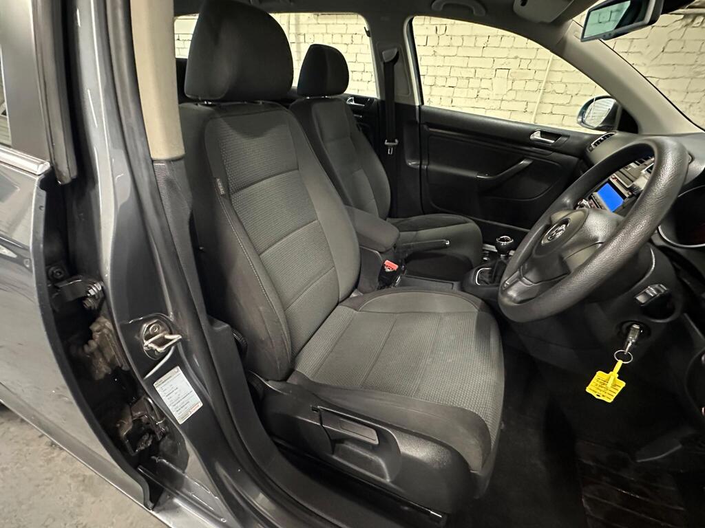 
								2011 Volkswagen Golf 1.6 TDI SE Euro 5 5dr full									