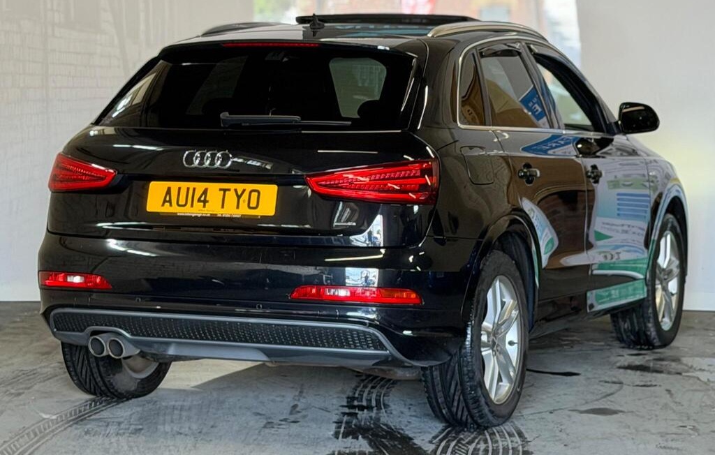 
								2014 Audi Q3 2.0 TDI S line S Tronic quattro Euro 5 (s/s) 5dr full									