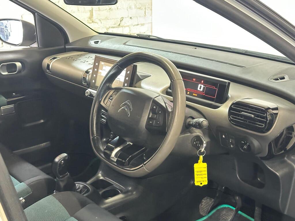 
								2016 Citroen C4 Cactus 1.2 PureTech Flair Euro 6 (s/s) 5dr full									