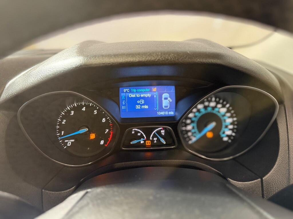 
								2012 Ford Focus 1.6T EcoBoost Titanium X Euro 5 (s/s) 5dr full									