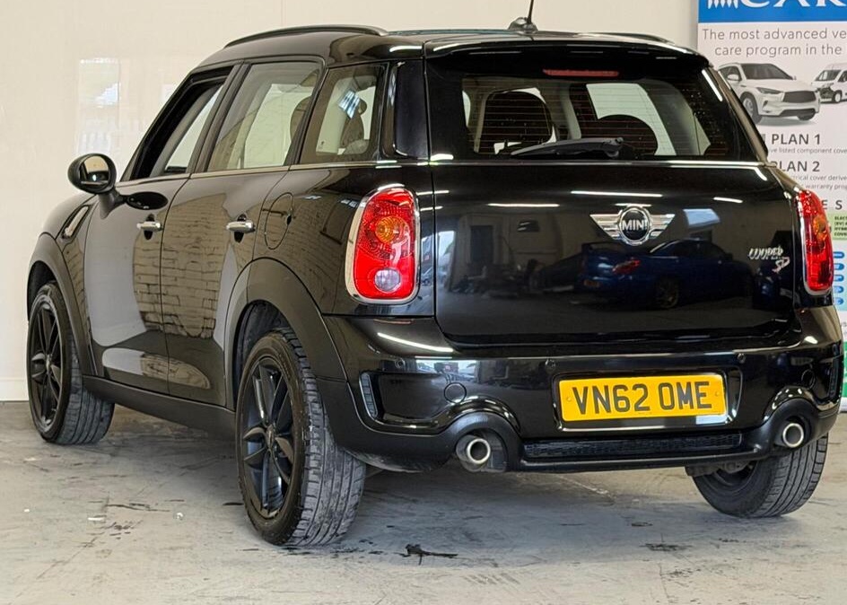 
								2012 MINI Countryman 2.0 Cooper SD Euro 5 (s/s) 5dr full									