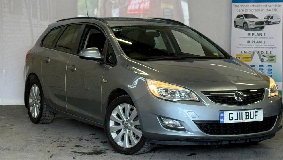 
								2011 Vauxhall Astra 1.7 CDTi ecoFLEX Exclusiv Sports Tourer Euro 5 5dr full									