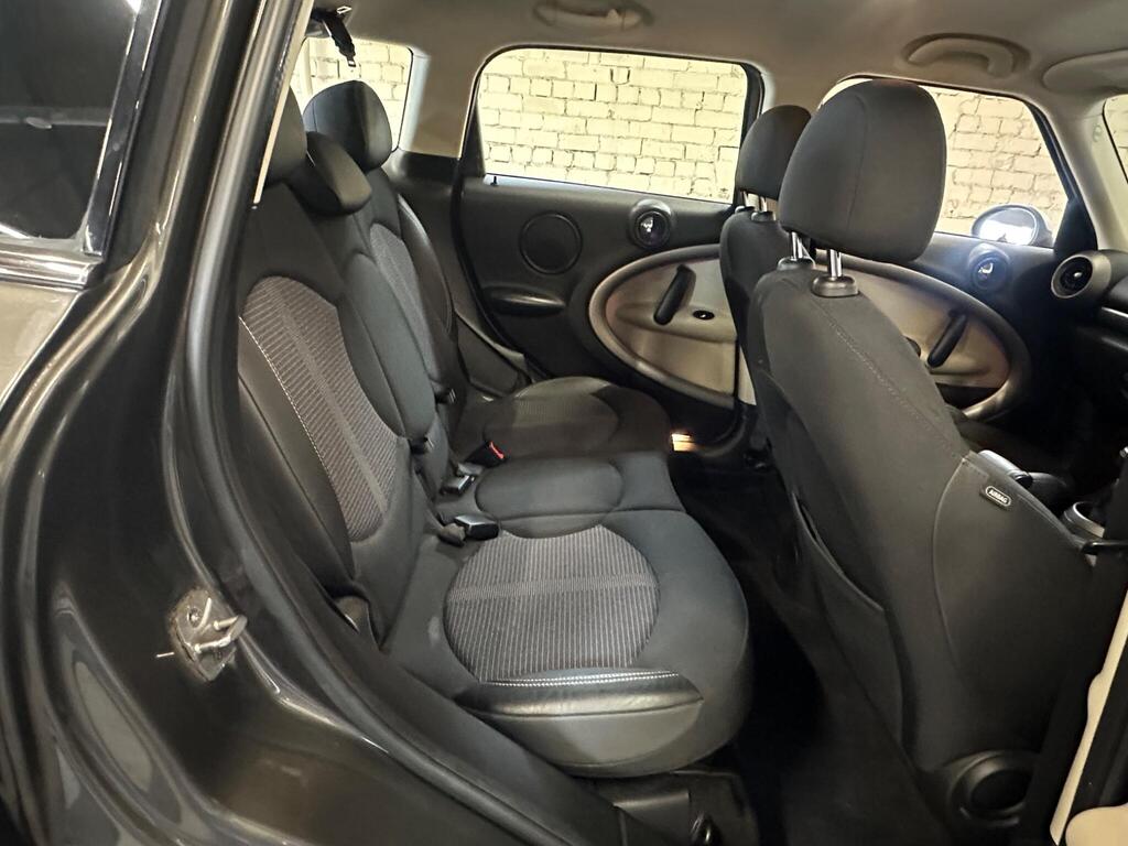 
								2011 MINI Countryman 1.6 Cooper D ALL4 Euro 5 (s/s) 5dr full									