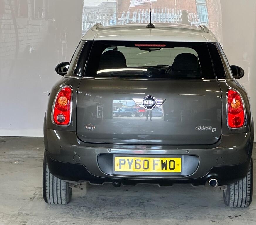 
								2011 MINI Countryman 1.6 Cooper D ALL4 Euro 5 (s/s) 5dr full									