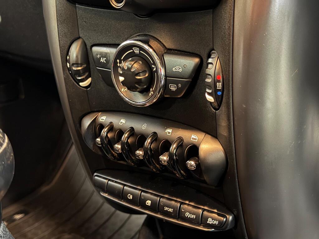 
								2012 MINI Countryman 2.0 Cooper SD Euro 5 (s/s) 5dr full									