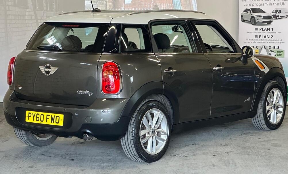 
								2011 MINI Countryman 1.6 Cooper D ALL4 Euro 5 (s/s) 5dr full									