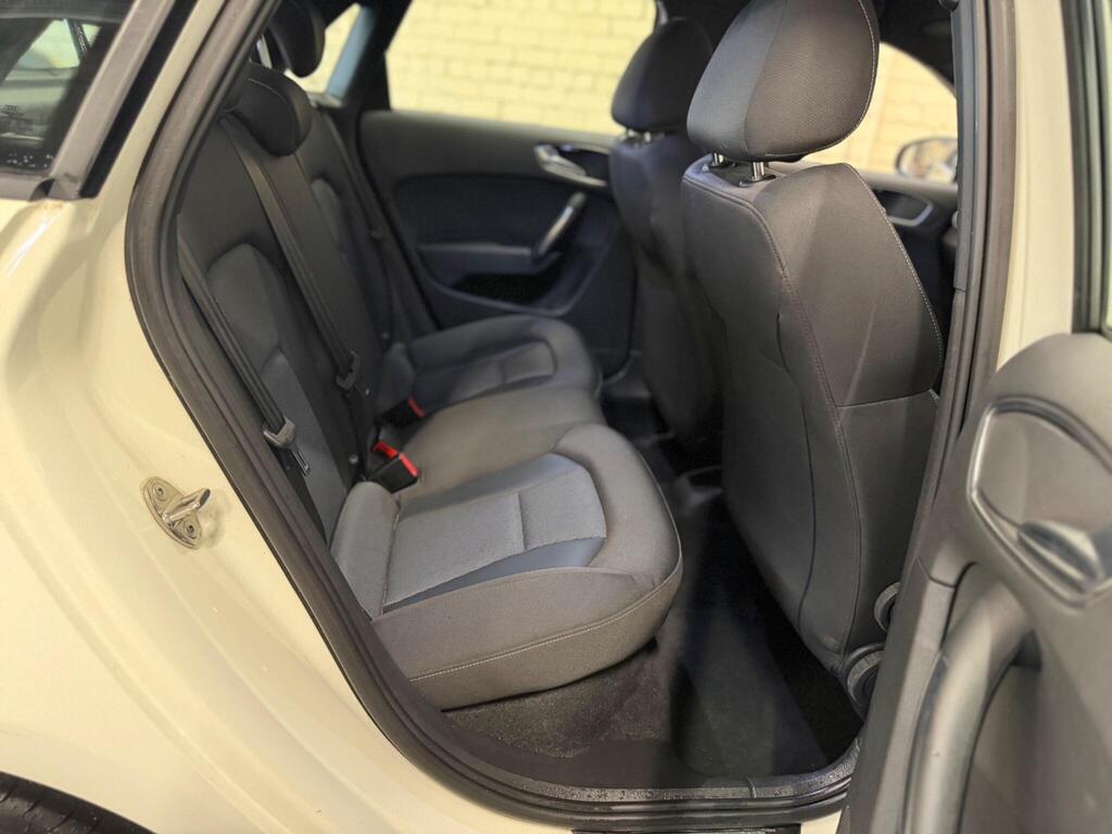 
								2013 Audi A1 2.0 TDI Sport Sportback Euro 5 (s/s) 5dr full									