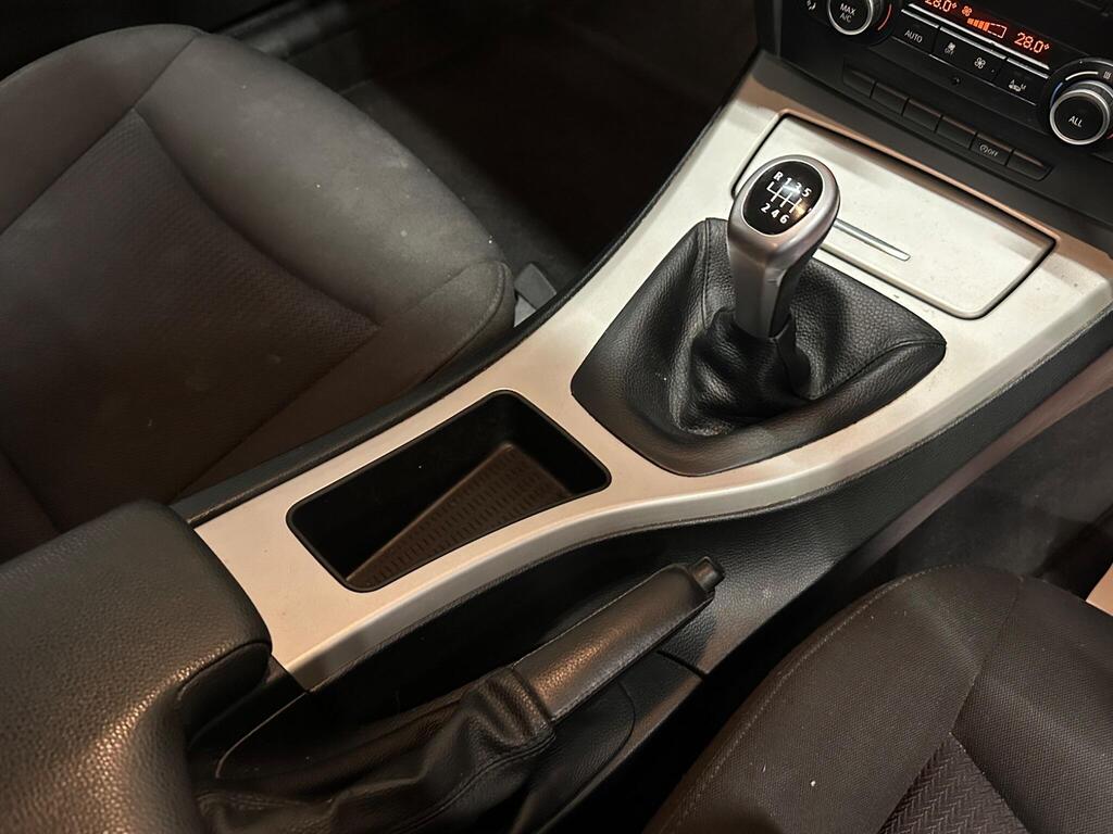 
								2011 BMW 3 Series 2.0 320d ED EfficientDynamics Euro 5 (s/s) 4dr full									
