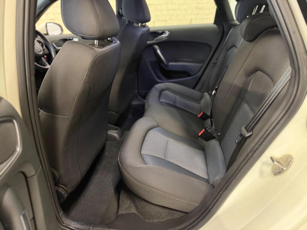 
								2013 Audi A1 2.0 TDI Sport Sportback Euro 5 (s/s) 5dr full									