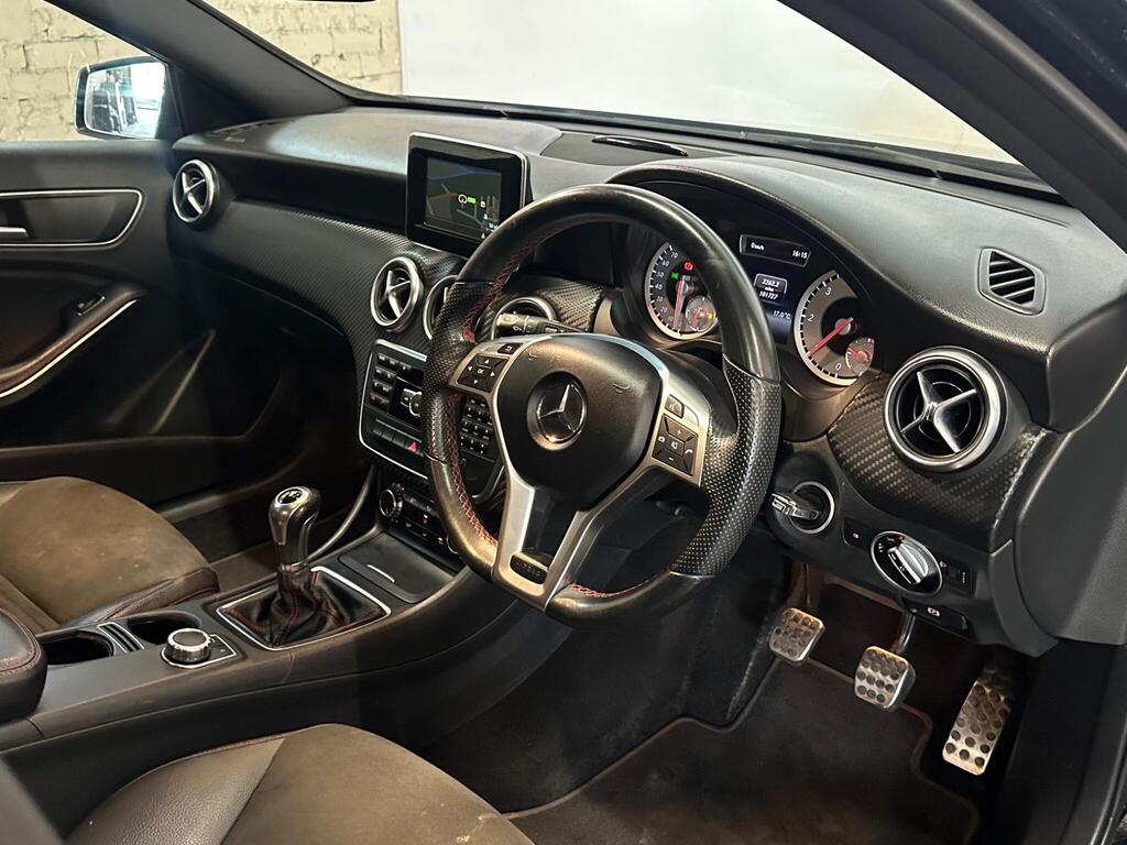 
								2015 Mercedes-Benz A Class 1.5 A180 CDI AMG Sport Euro 6 (s/s) 5dr full									