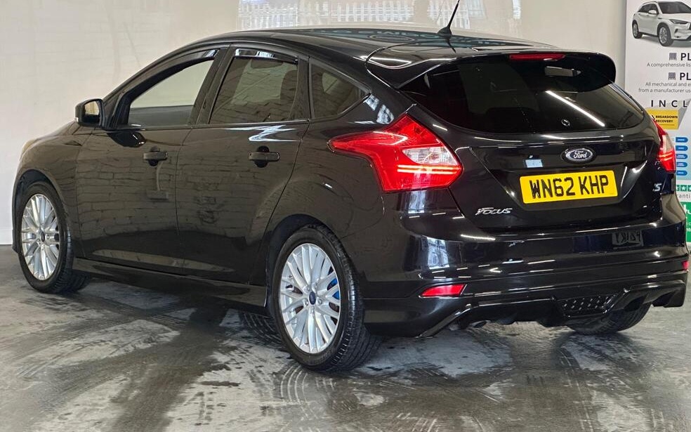 
								2012 Ford Focus 1.6 TDCi Zetec S Euro 5 (s/s) 5dr full									