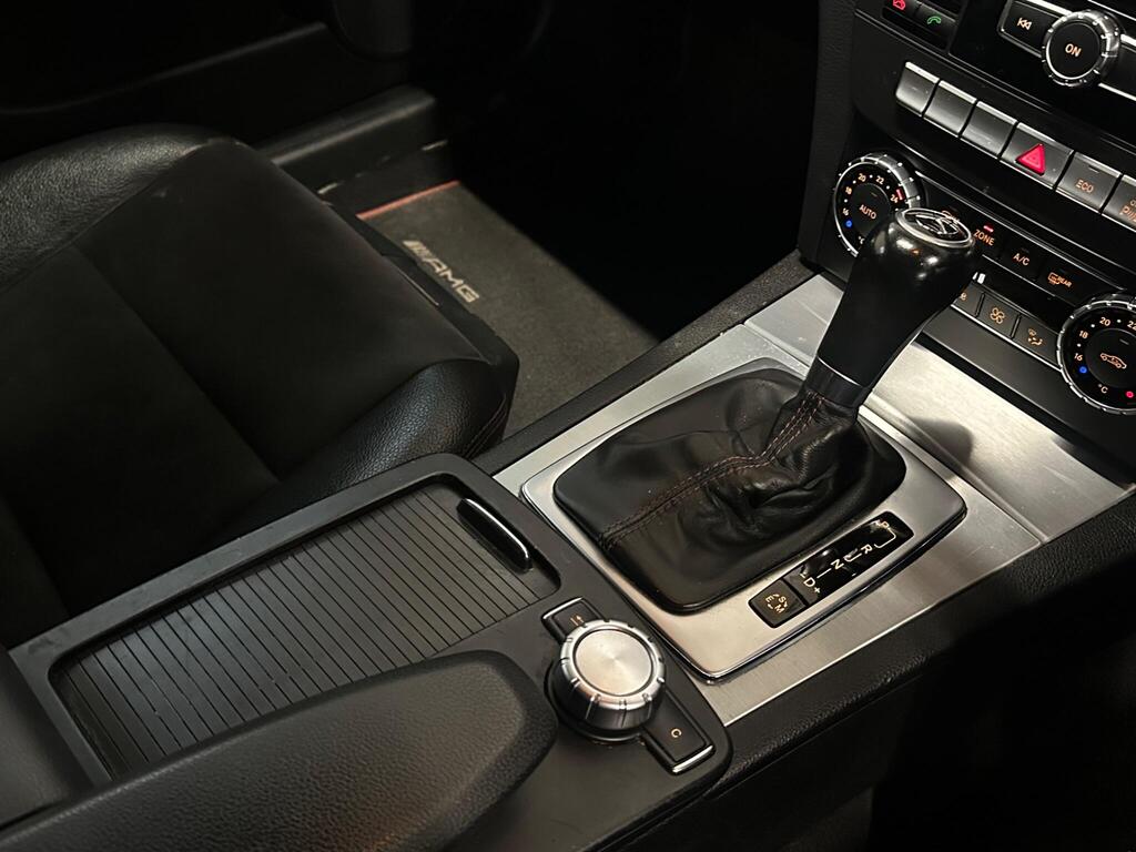 
								2012 Mercedes-Benz C Class 2.1 C220 CDI BlueEfficiency AMG Sport Plus G-Tronic+ Euro 5 (s/s) 4dr full									