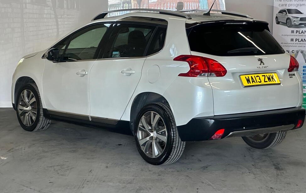 
								2013 Peugeot 2008 1.6 e-HDi Feline Euro 5 (s/s) 5dr (Calima) full									