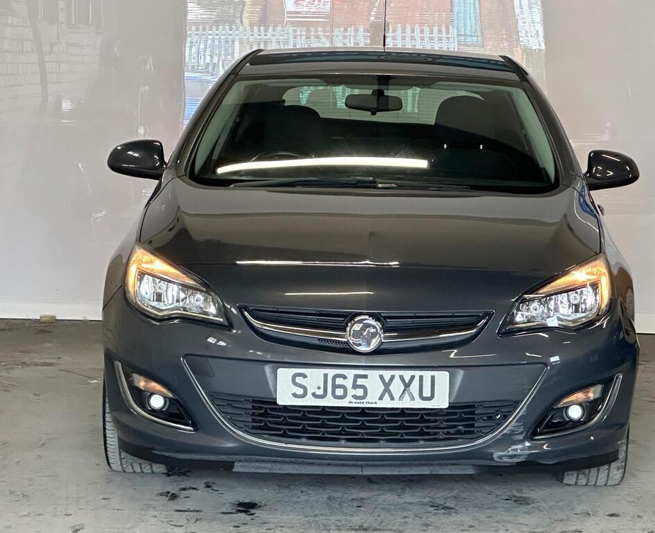 
								2015 Vauxhall Astra 1.4i SRi Euro 6 5dr full									
