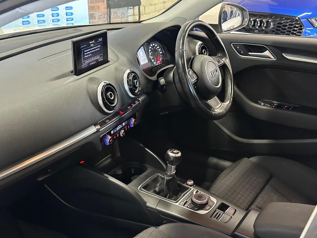 
								2014 Audi A3 1.6 TDI Sport Sportback Euro 6 (s/s) 5dr full									