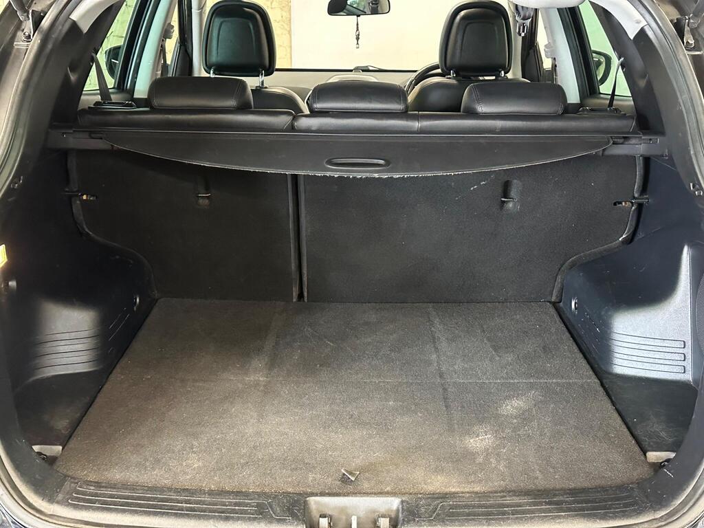 
								2012 Hyundai ix35 1.7 CRDi Premium Euro 5 (s/s) 5dr full									