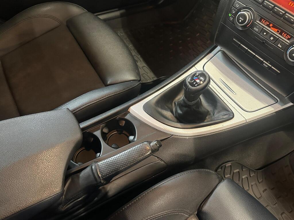 
								2011 BMW 1 Series 2.0 118d M Sport Euro 5 (s/s) 5dr full									