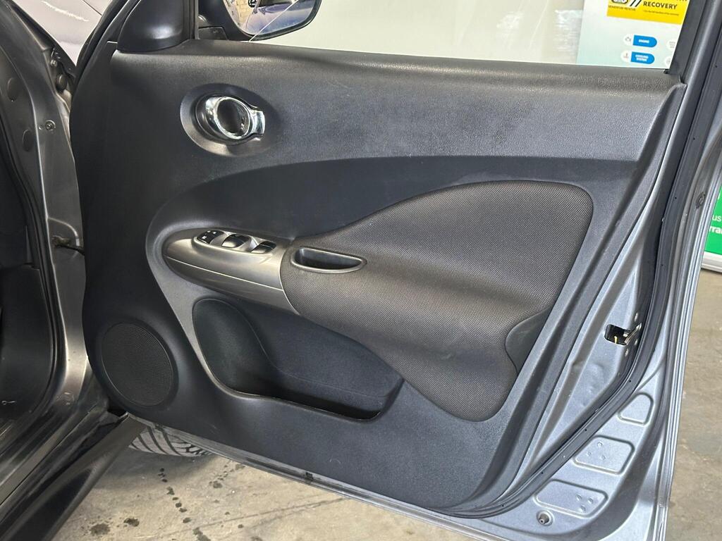 
								2014 Nissan Juke 1.5 dCi 8v Tekna Euro 5 (s/s) 5dr full									