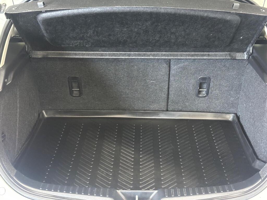 
								2011 Mazda Mazda3 2.2d Sport Euro 5 5dr full									