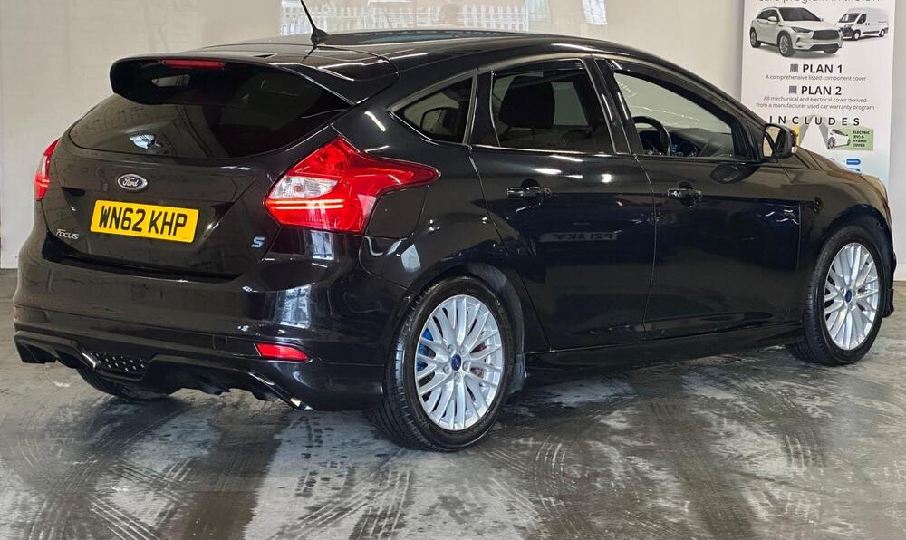 
								2012 Ford Focus 1.6 TDCi Zetec S Euro 5 (s/s) 5dr full									