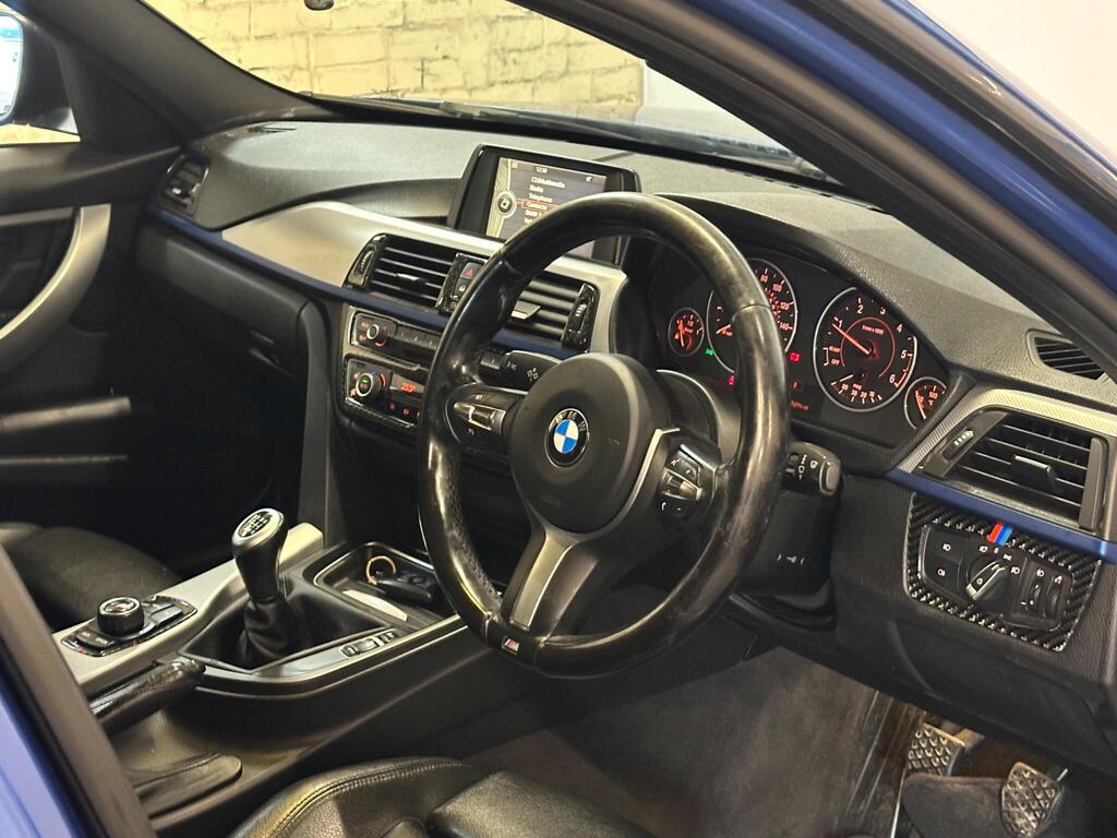 
								2012 BMW 3 Series 2.0 318d M Sport Euro 5 (s/s) 4dr full									