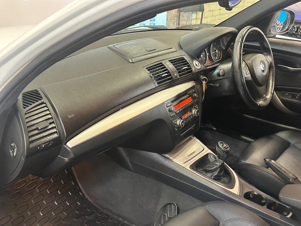 
								2011 BMW 1 Series 2.0 118d M Sport Euro 5 (s/s) 5dr full									