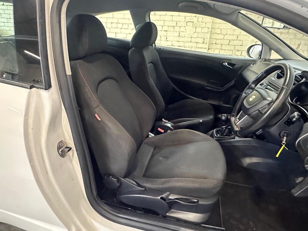 
								2013 SEAT Ibiza 1.2 TSI FR Sport Coupe Euro 5 3dr full									