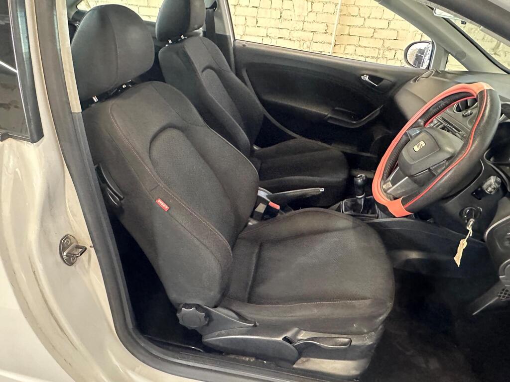 
								2013 SEAT Ibiza 1.2 TSI FR Sport Coupe Euro 5 3dr full									