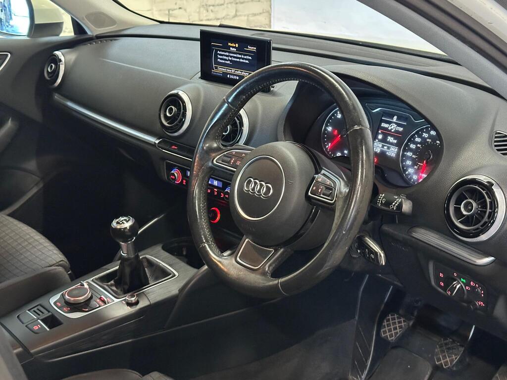 
								2014 Audi A3 1.6 TDI Sport Sportback Euro 6 (s/s) 5dr full									