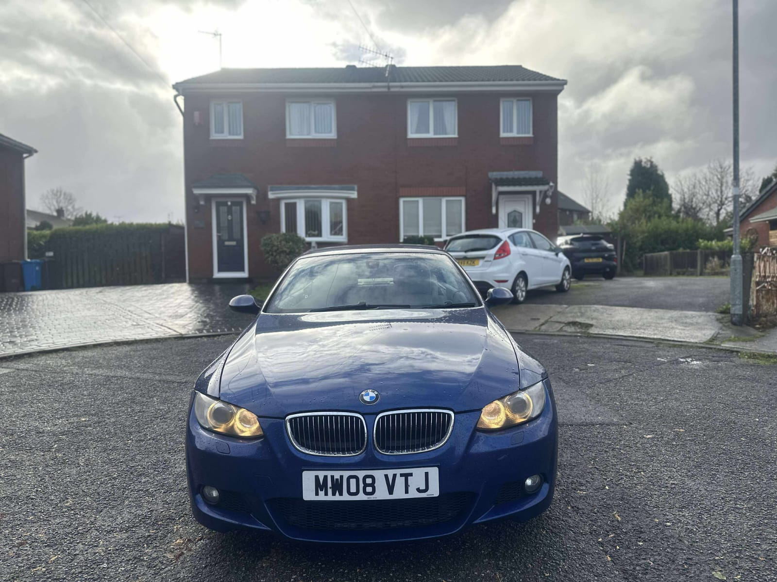 
								2008 BMW Series 3 full									