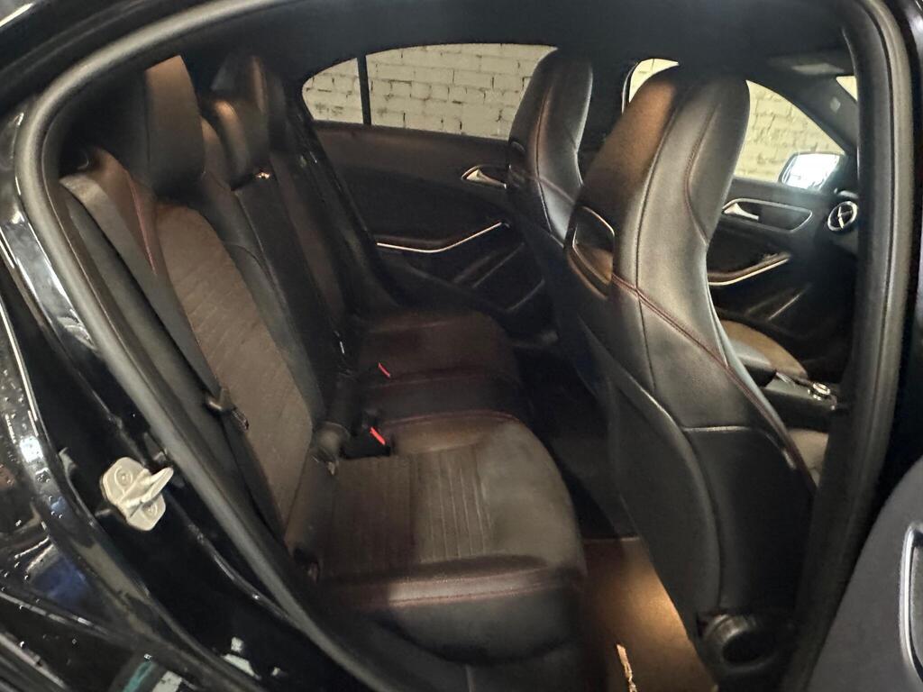 
								2015 Mercedes-Benz A Class 1.5 A180 CDI AMG Sport Euro 6 (s/s) 5dr full									