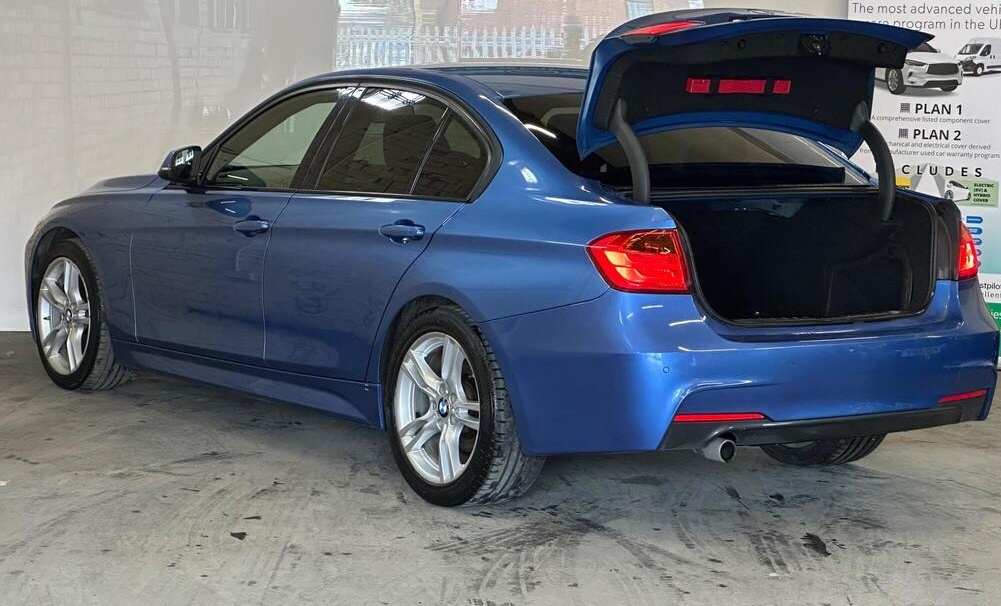 
								2012 BMW 3 Series 2.0 318d M Sport Euro 5 (s/s) 4dr full									