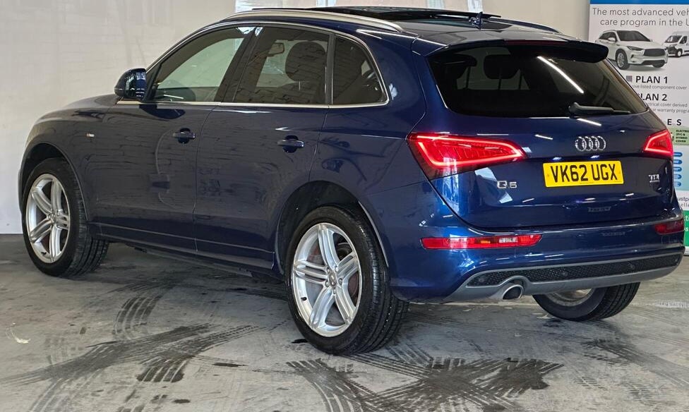 
								2012 Audi Q5 2.0 TDI S line Plus quattro Euro 5 (s/s) 5dr full									