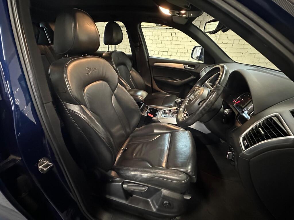 
								2012 Audi Q5 2.0 TDI S line Plus quattro Euro 5 (s/s) 5dr full									