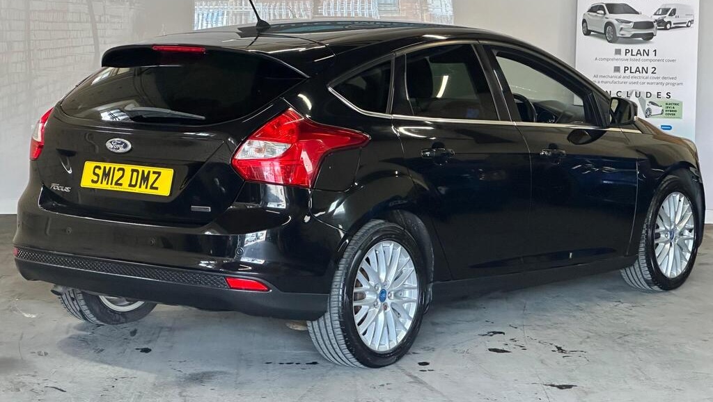 
								2012 Ford Focus 1.6 TDCi Zetec Euro 5 (s/s) 5dr full									
