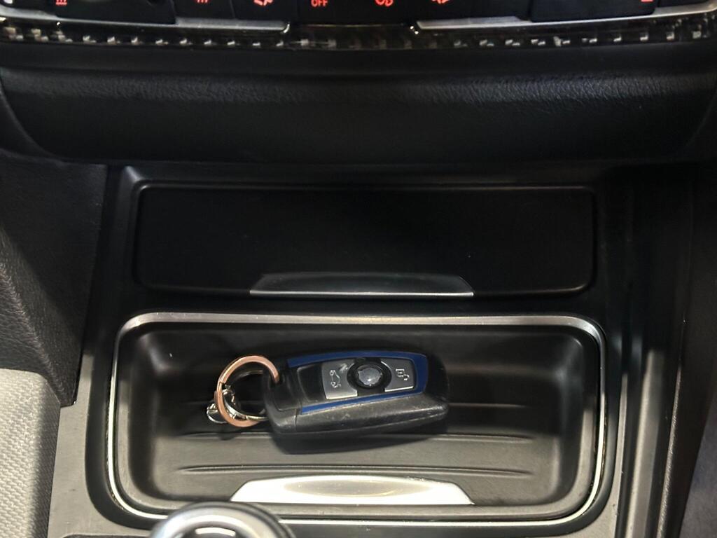 
								2012 BMW 3 Series 2.0 318d M Sport Euro 5 (s/s) 4dr full									